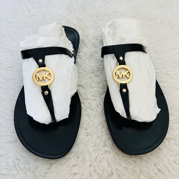 Michael Kors Black Jelly Plastic Flip Flops with Gold Emblem size 7.5 - Picture 3 of 9